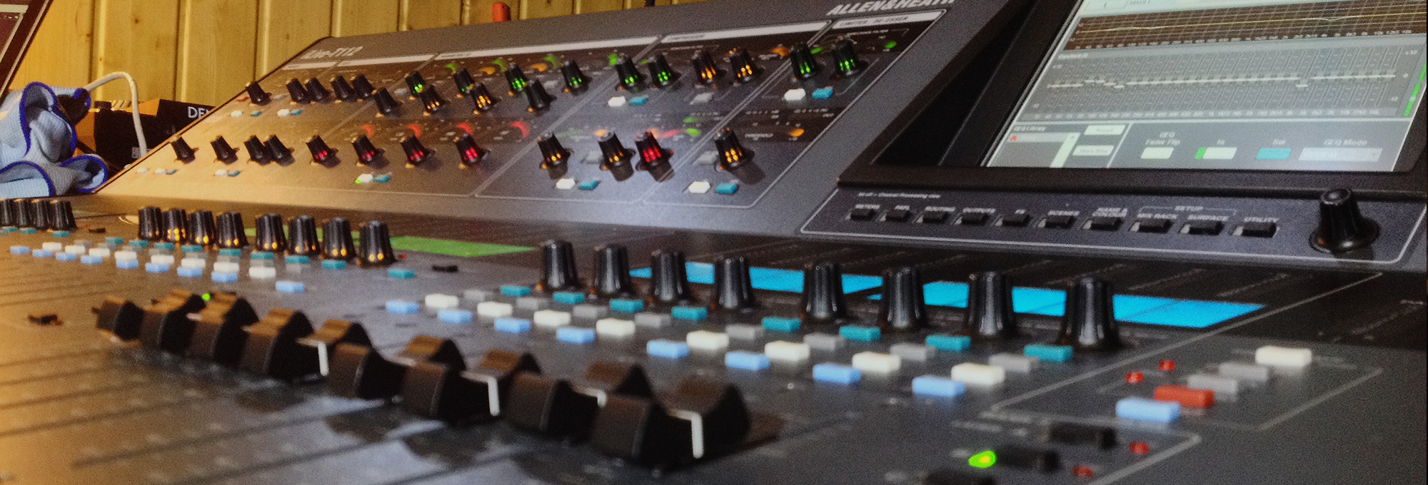Live-Mixing und Techniksteuerung